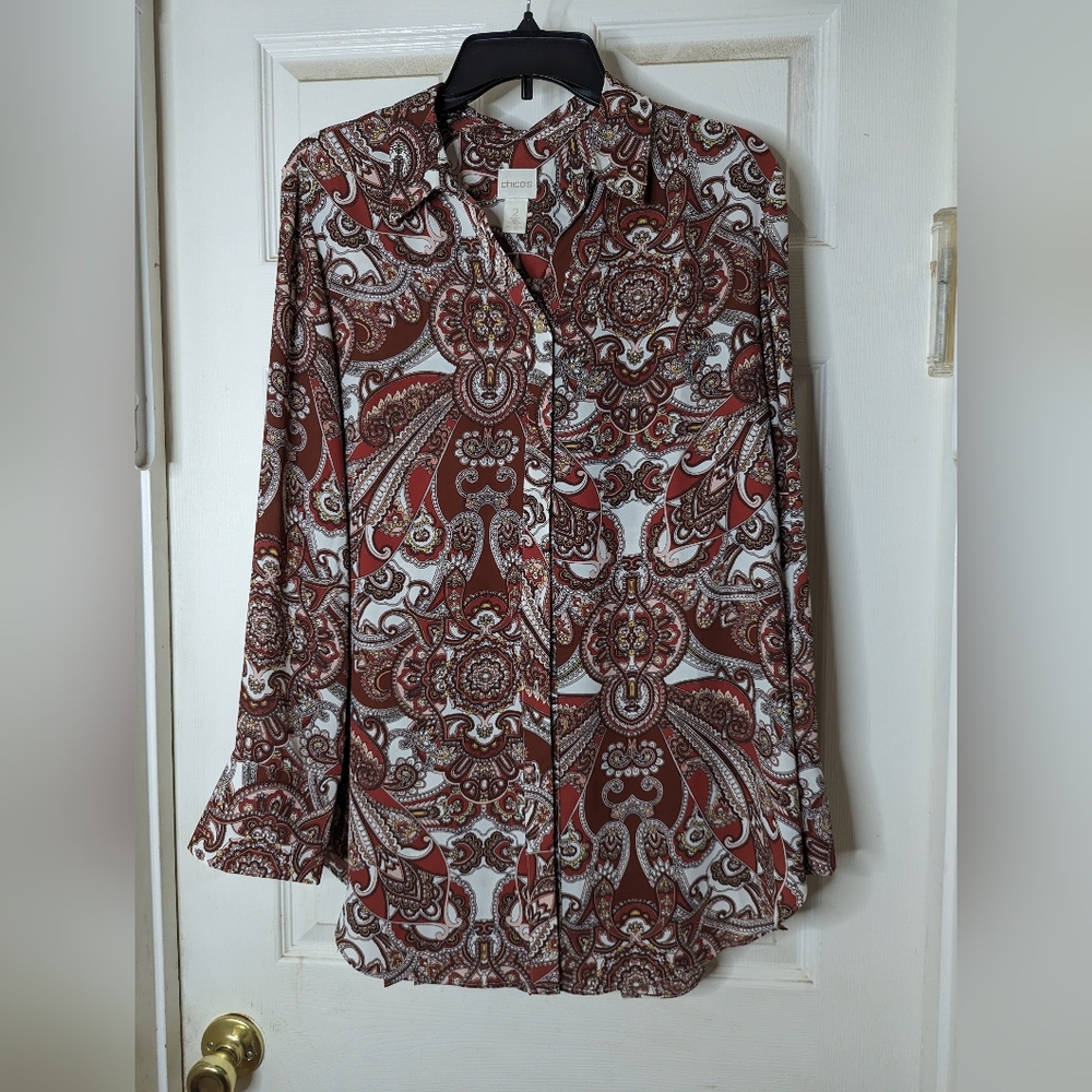 Chicos long sleeve blouse size 2, medium